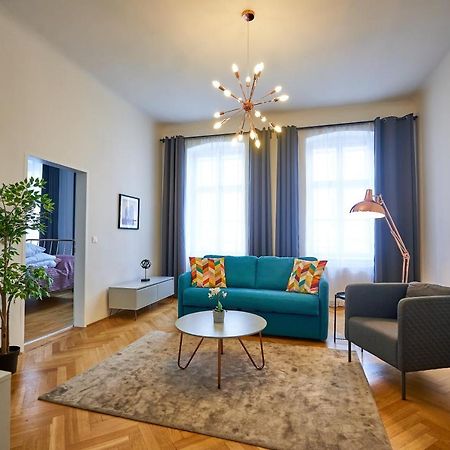 Fancy Home For 5 With Self-Check-In At Spittelberg เวียนนา ภายนอก รูปภาพ