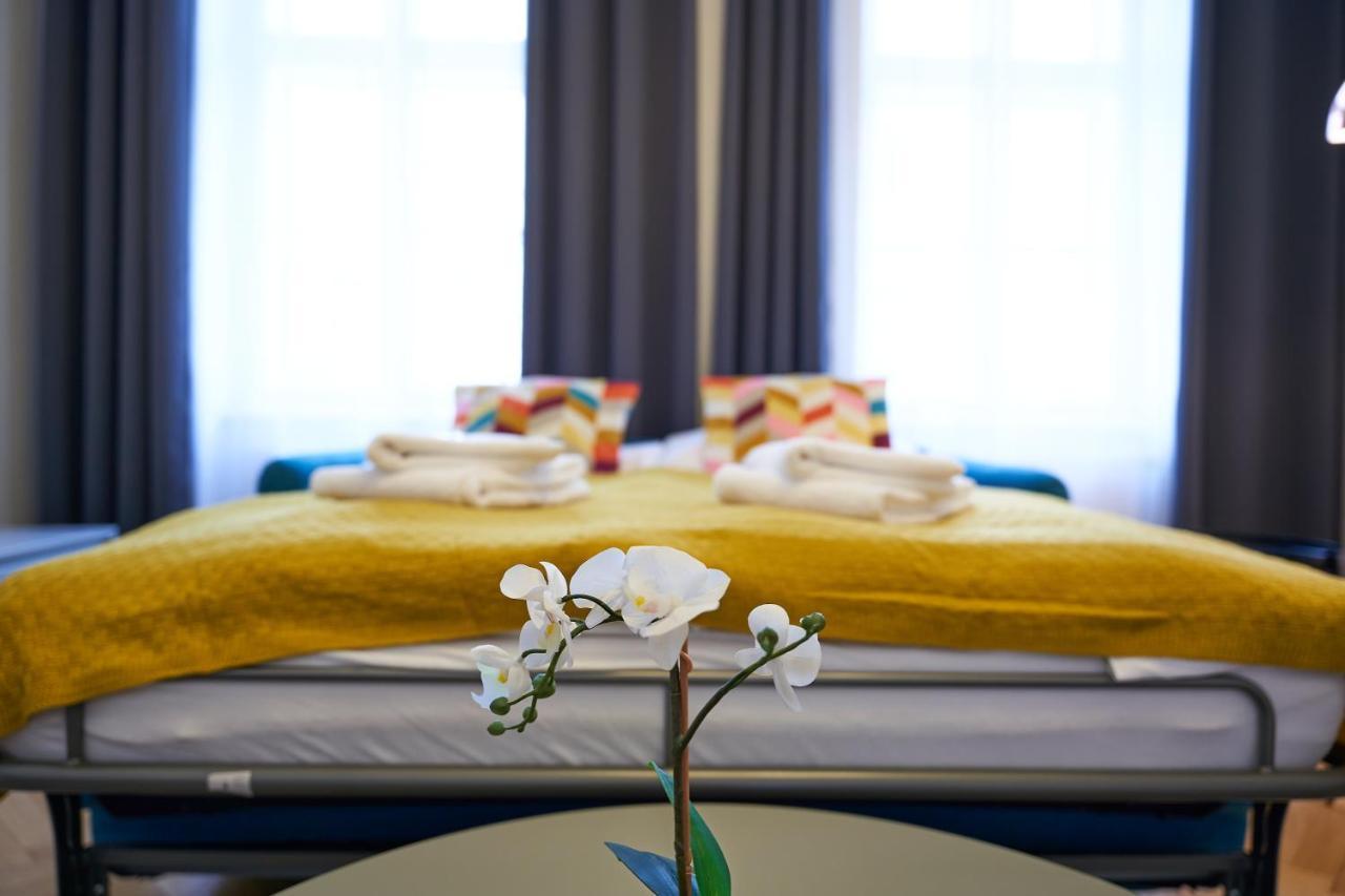 Fancy Home For 5 With Self-Check-In At Spittelberg เวียนนา ภายนอก รูปภาพ