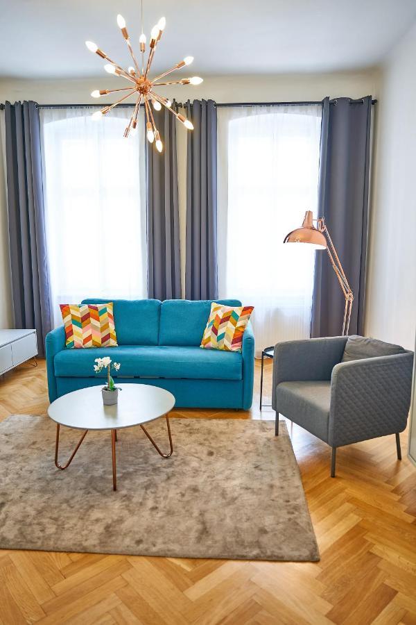 Fancy Home For 5 With Self-Check-In At Spittelberg เวียนนา ภายนอก รูปภาพ