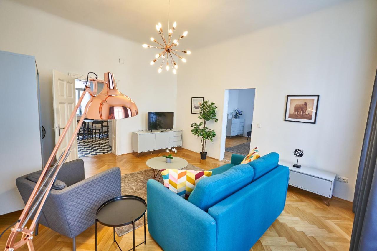 Fancy Home For 5 With Self-Check-In At Spittelberg เวียนนา ภายนอก รูปภาพ