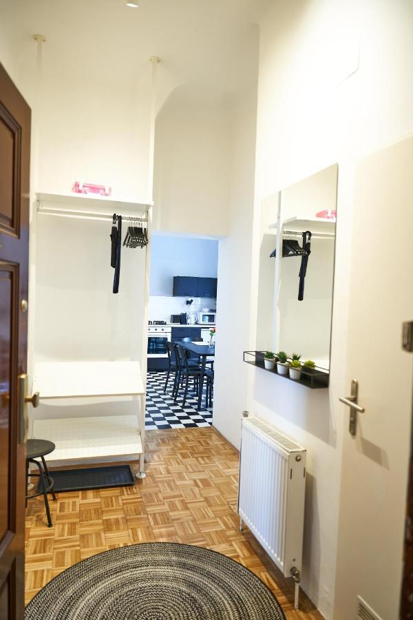 Fancy Home For 5 With Self-Check-In At Spittelberg เวียนนา ภายนอก รูปภาพ