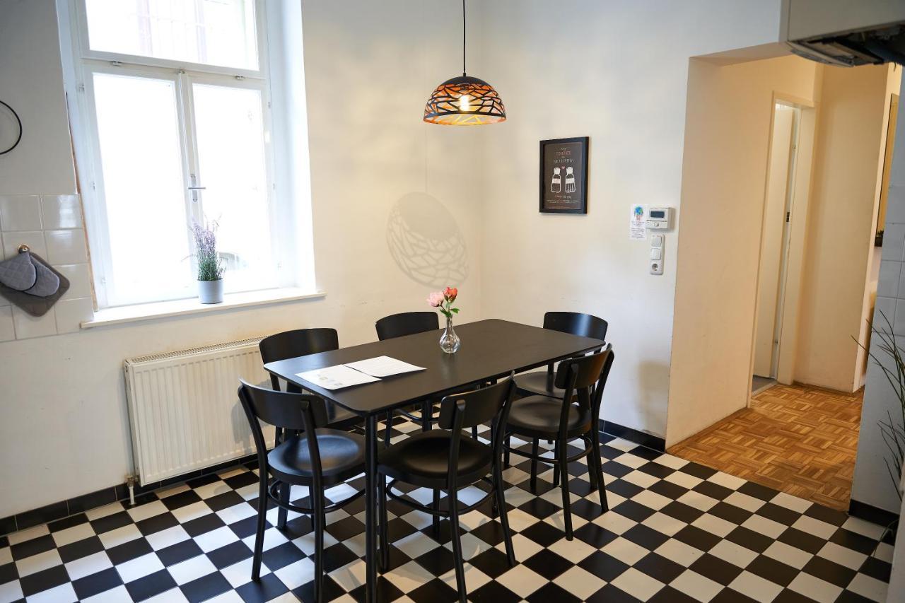 Fancy Home For 5 With Self-Check-In At Spittelberg เวียนนา ภายนอก รูปภาพ
