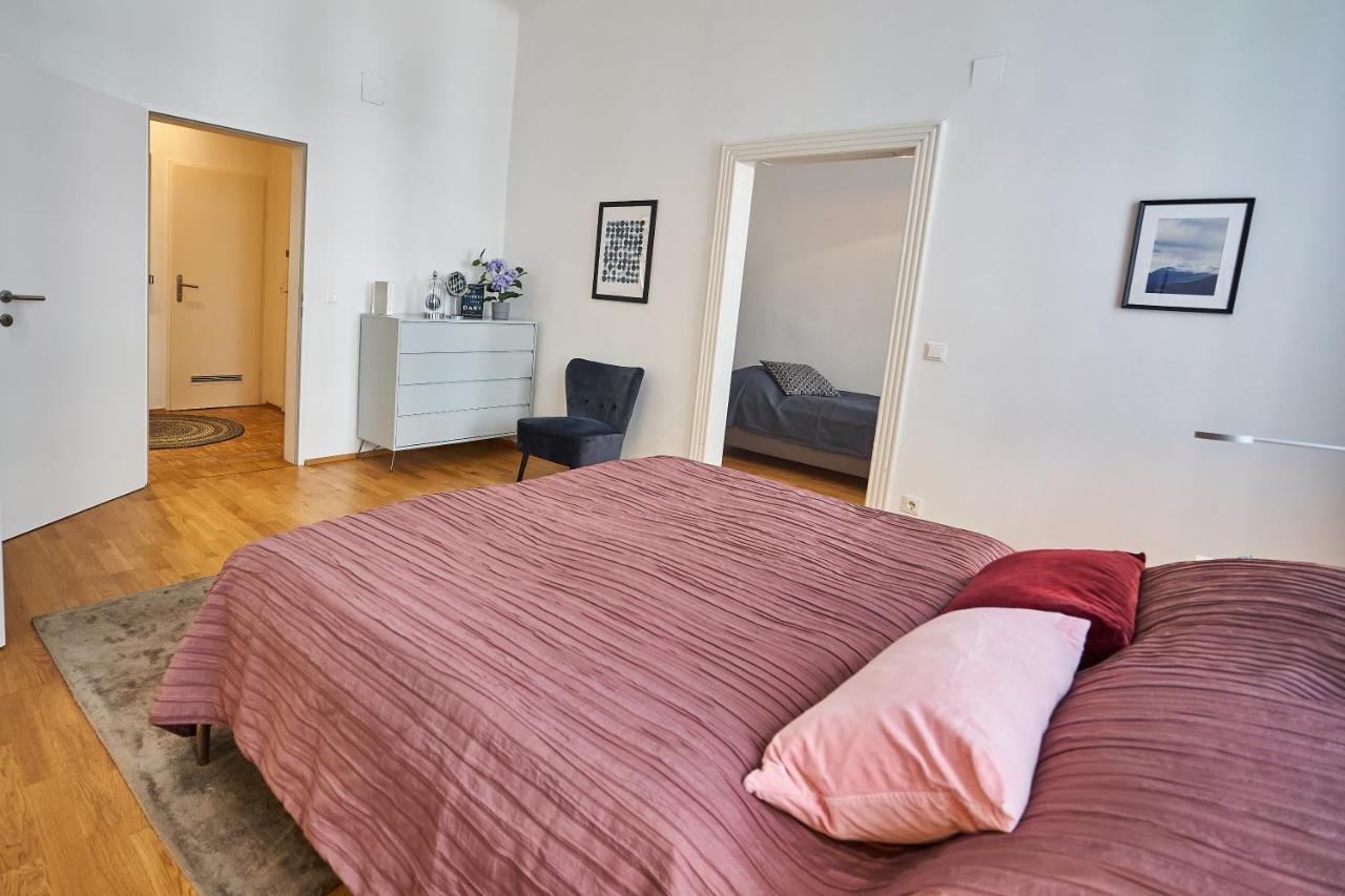Fancy Home For 5 With Self-Check-In At Spittelberg เวียนนา ภายนอก รูปภาพ