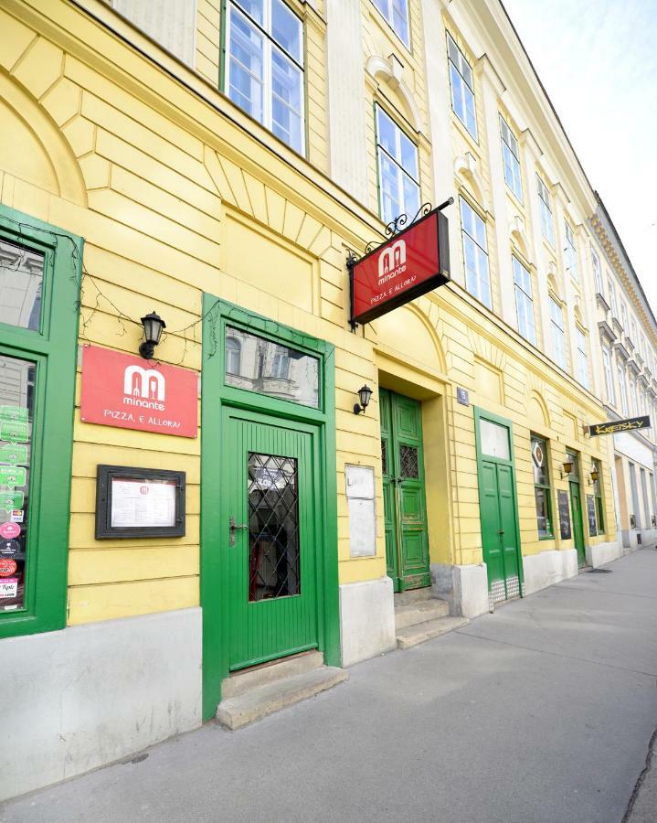 Fancy Home For 5 With Self-Check-In At Spittelberg เวียนนา ภายนอก รูปภาพ