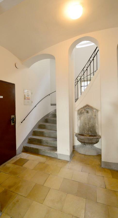 Fancy Home For 5 With Self-Check-In At Spittelberg เวียนนา ภายนอก รูปภาพ